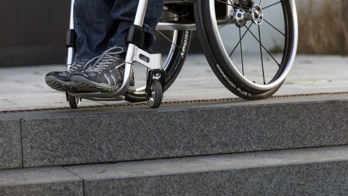 Menschen mit Behinderung: SPD will Rollstuhl-Rampen und Hilfen zur Pflicht machen