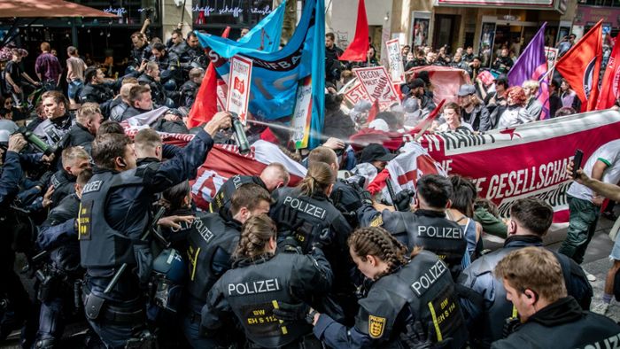 Tag der Arbeit: Friedlicher 1. Mai in Berlin - Gewalt in Stuttgart
